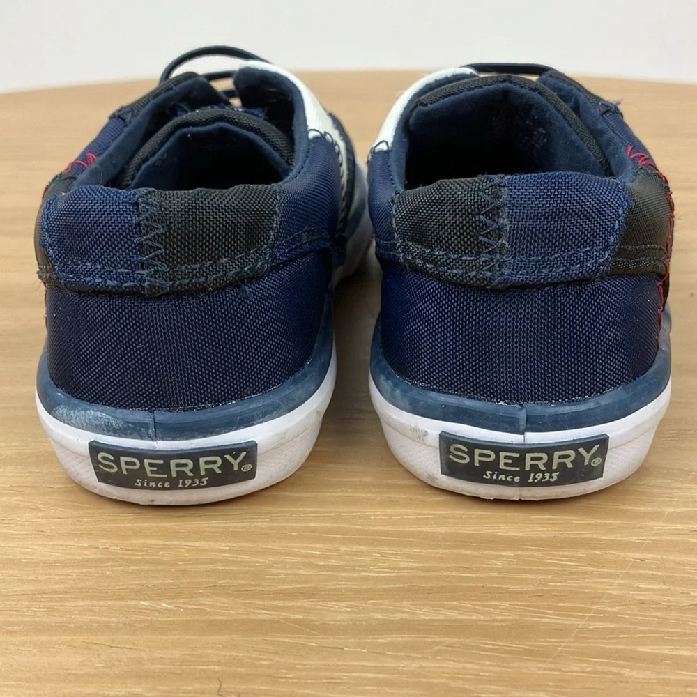 Sperry Striper II Jr Sneakers (toddler size 9)